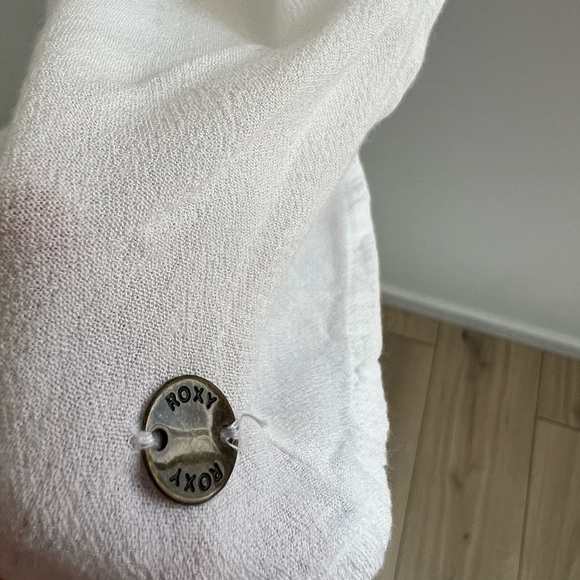 ROXY Summer Skirt - Picture 2 of 7